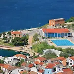 Lejlighed Gorgeous In With Swimming Pool Šibenik