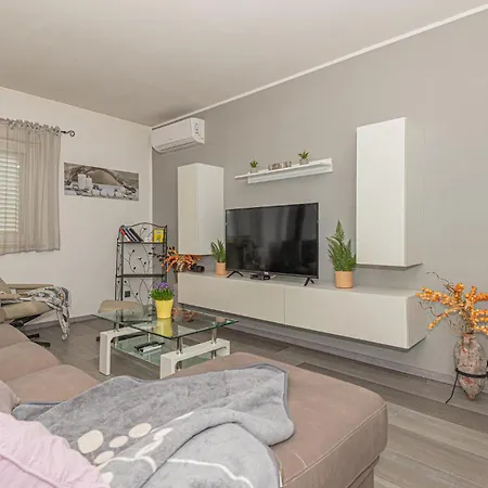 Cozy In שיבניק