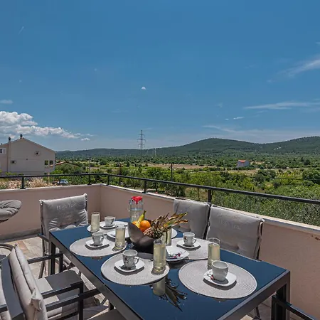 Gorgeous In With Swimming Pool * Šibenik