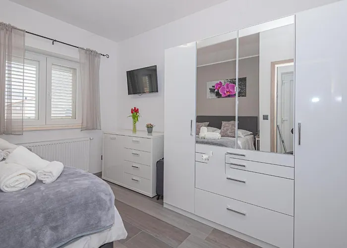 Cozy In Apartament Szybenik